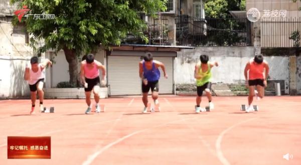 苏炳添14岁的师弟,百米11秒06! 苏炳添14岁的师弟,百米11秒06!