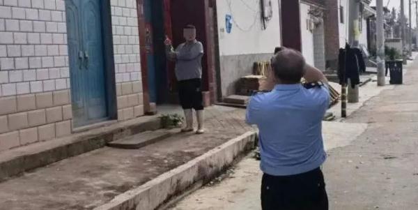 抓壁虎也违法？抓了115只后，他也被抓！