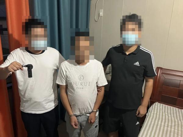 凌晨，杭州30名男女躲在山林里干这事……警方立即出动！