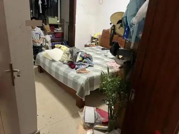 5岁男孩深夜报警,民警去现场后…警服变血衣!竟是因为… 5岁男孩深夜报警,民警去现场后…警服变血衣!竟是因为…