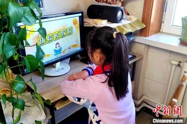 西宁疫情下的开学第一天：“线上开学线下努力”