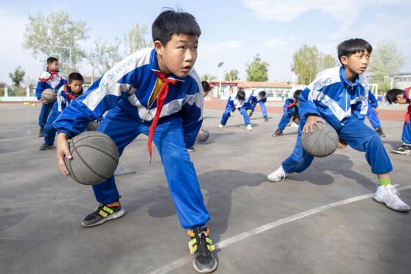 小学体育课教案下载_教案体育课小学下载什么软件_小学体育课教案免费下载