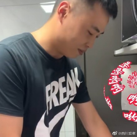 四川男人有点厨艺天赋在身上
