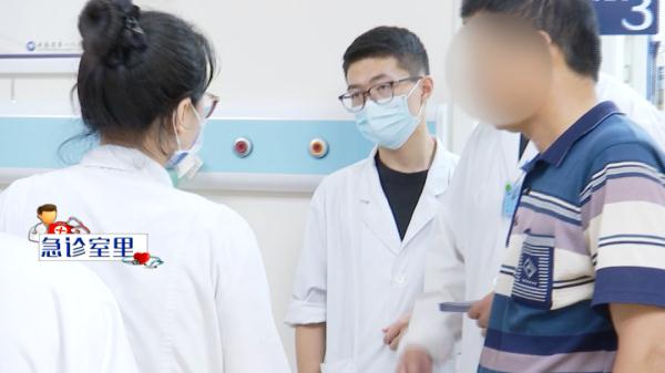 怀孕30周孕妈独自骑车意外摔倒，紧急送诊大人孩子是否平安？医生家属很揪心......