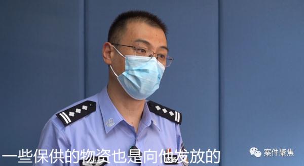 “我的人生一直在被抛弃...”上海男子因私生子身份，35年没有户口犹如隐形人