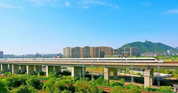 10年，长三角铁路建设了多少高铁？