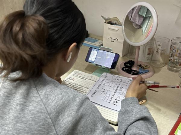 贵州师范大学：“停课，但我们没有停学！”