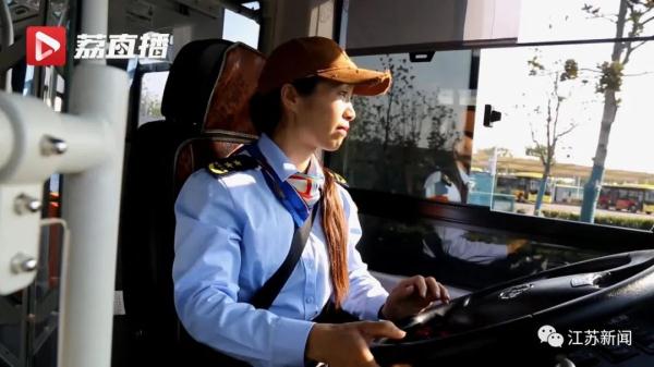 曾经腰肌劳损，如今拥有马甲线、腹肌！43岁女司机是怎么做到的？