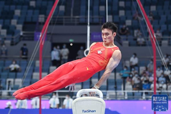 全国体操锦标赛 | 男子个人全能决赛赛场瞬间