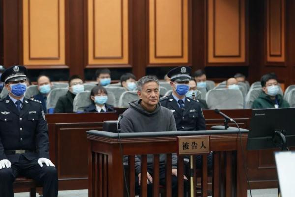 受贿超1.7亿 广西贵港市委原书记李新元一审被判死缓