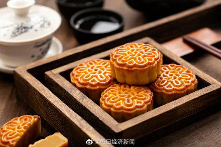 今年盒装月饼均价157元 价格整体低于往年
