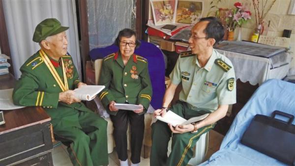 寻访抗战老兵——一名军校教员和百名抗战老兵的故事 寻访抗战老兵——一名军校教员和百名抗战老兵的故事