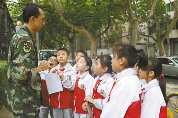 寻访抗战老兵——一名军校教员和百名抗战老兵的故事 寻访抗战老兵——一名军校教员和百名抗战老兵的故事