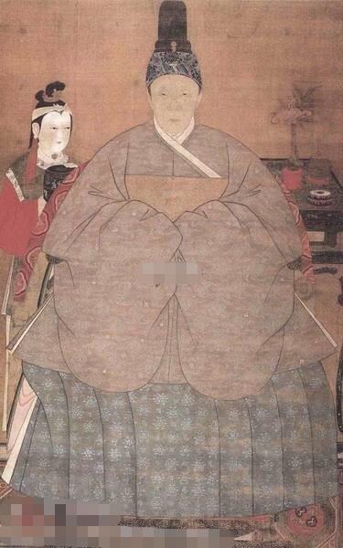 上热搜！玲娜贝儿的“中秋汉服”引争议