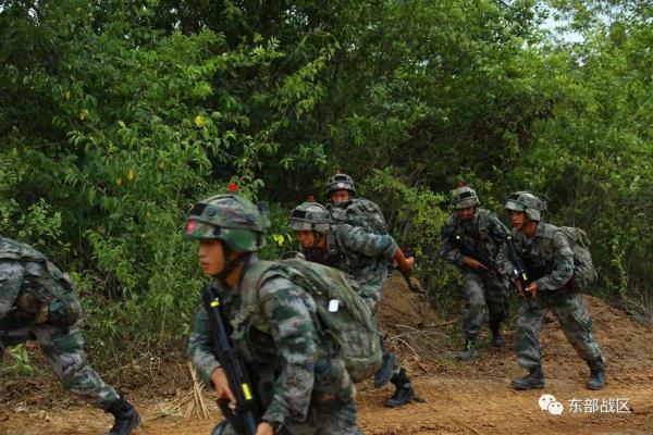 这些老兵，推迟6天退伍！