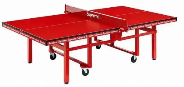 LV推出天价乒乓球拍,网友:1.8万元一副的拍子,能打赢路边的大爷么? LV推出天价乒乓球拍,网友:1.8万元一副的拍子,能打赢路边的大爷么?