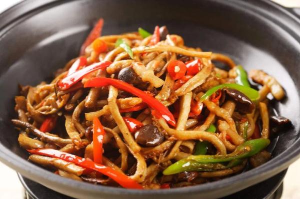 这几种食物不能二次加热，你做对了吗？