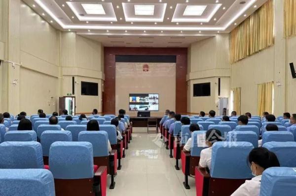 柳州一派出所原副所长受审，被控受贿58.1万元！