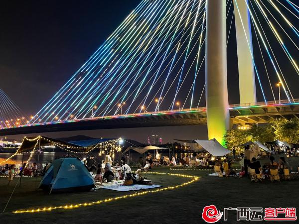 南宁：中秋假期三天实现旅游消费23.54亿元