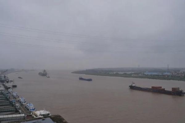 橙色预警!今晚9点起地铁这些线路停运 橙色预警!今晚9点起地铁这些线路停运