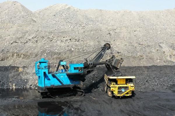 声视讯蒙｜内蒙古鄂尔多斯：加大生产力度 保障煤炭供应