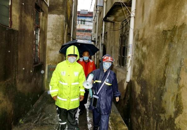 上海这样迎战70多年来最强登陆台风