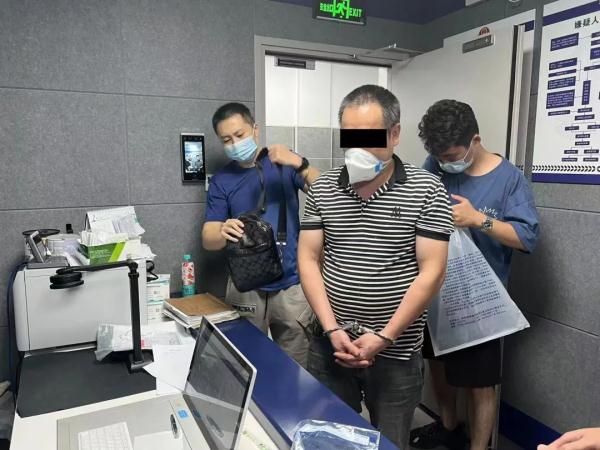 来沪女子杀害婆婆潜逃31年后落网……上海警方近期再破3起陈年命案
