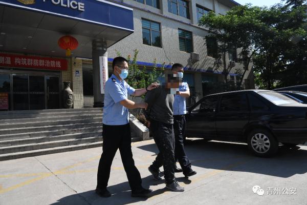 抓捕现场曝光!追凶22年,一个细节暴露! 抓捕现场曝光!追凶22年,一个细节暴露!