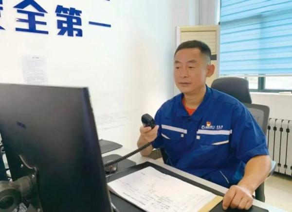 “感觉是‘奥特曼’来救我了”!青岛一名8岁男童意外坠海之后…… “感觉是‘奥特曼’来救我了”!青岛一名8岁男童意外坠海之后……