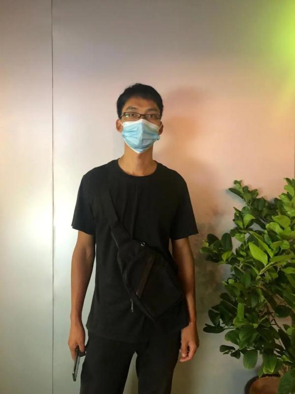 复读14年后唐尚珺决定去读大学了_数学学考没过可以参加高考吗_高考弃考现象