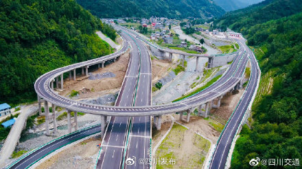 广元至平武高速公路青川段通车