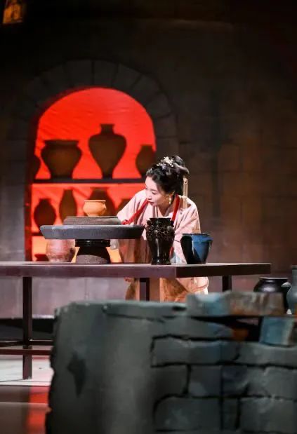 什么叫极致,100幅丝绸面料打造绝美国色宋韵 什么叫极致,100幅丝绸面料打造绝美国色宋韵