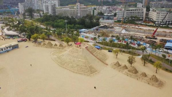 大梅沙沙雕节来了！巨型沙雕将迎战台风“奥鹿”，结果是......