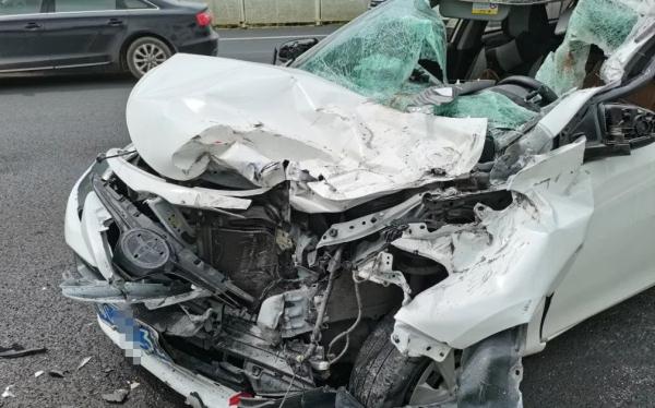 男子珠海大道开车打瞌睡,下一秒昏迷过去!儿子在东莞心急如焚…… 男子珠海大道开车打瞌睡,下一秒昏迷过去!儿子在东莞心急如焚……