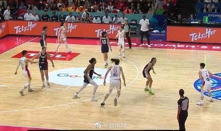 女篮世界杯：中国女篮战胜法国队晋级四强
