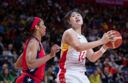 中国队获2022年女篮世界杯亚军