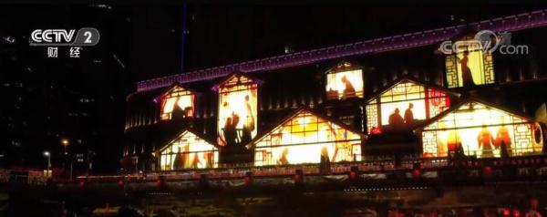 假日经济火爆 | 新游船新路线 “夜游锦江”感受成都新活力 假日经济火爆 | 新游船新路线 “夜游锦江”感受成都新活力