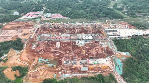 又一高铁，开建了！快来看看经过你家吗→