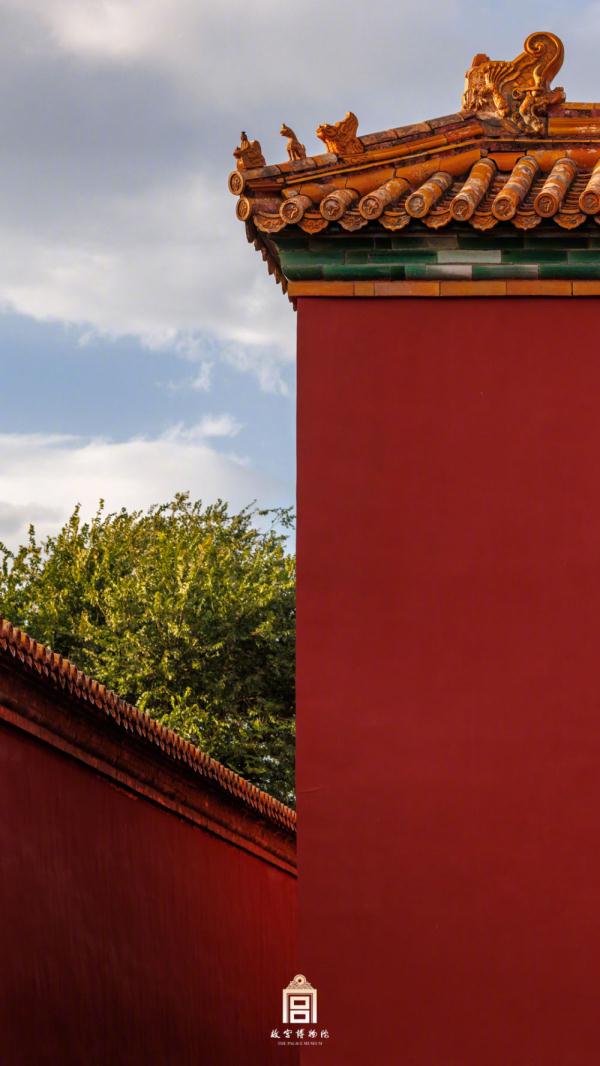 红墙黄瓦美不胜收，故宫高清壁纸上新！