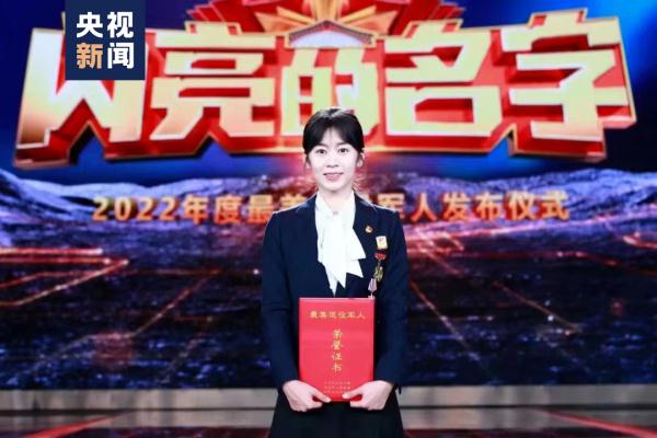 这个女孩真飒! 这个女孩真飒!