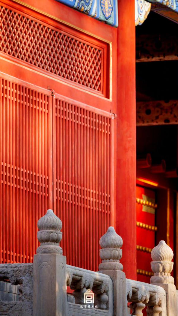 红墙黄瓦美不胜收，故宫高清壁纸上新！