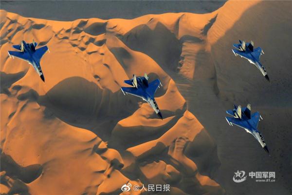 铁翼苍穹！空军战机超燃高清壁纸