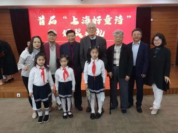 “小巴掌童话”之父张秋生今晨离世，但“地道的兔子”依然矫健