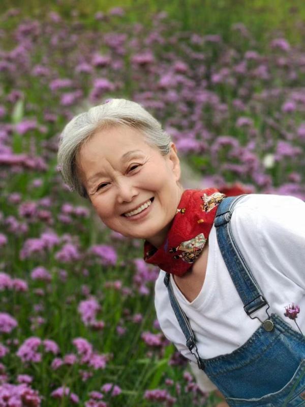 67岁退休老人的演艺生活