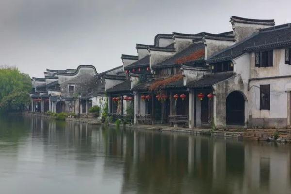 长三角这条新开通的高铁，沿途每一站都是诗画江南