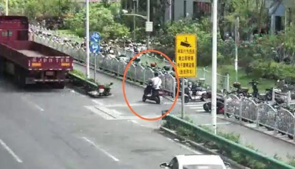 一男子为了能去送外卖，竟连偷4车！