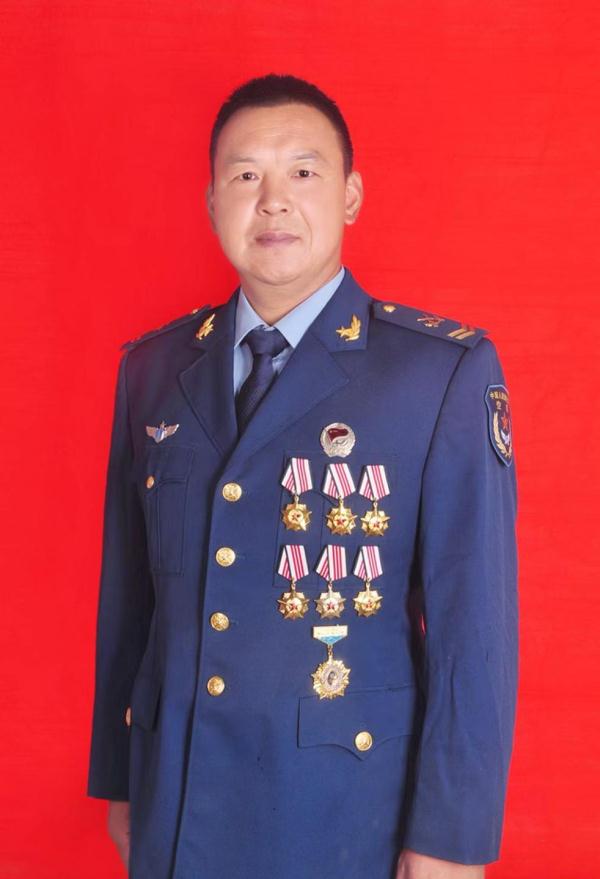 我家有老兵丨老照片记录的军旅青春