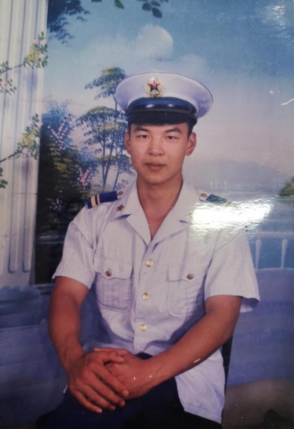 我家有老兵丨老照片记录的军旅青春