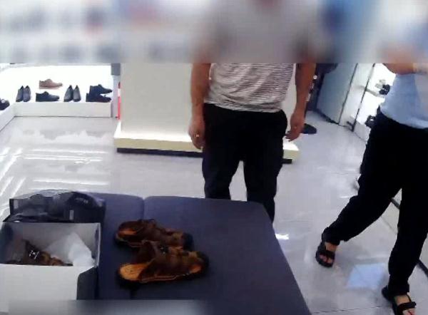 偷了不同码的顺边鞋，还想回来换新的？