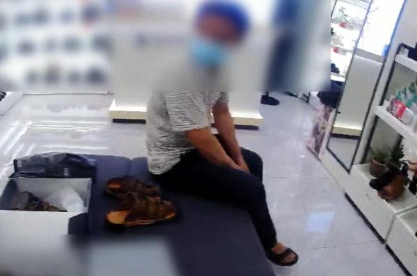 偷了不同码的顺边鞋，还想回来换新的？